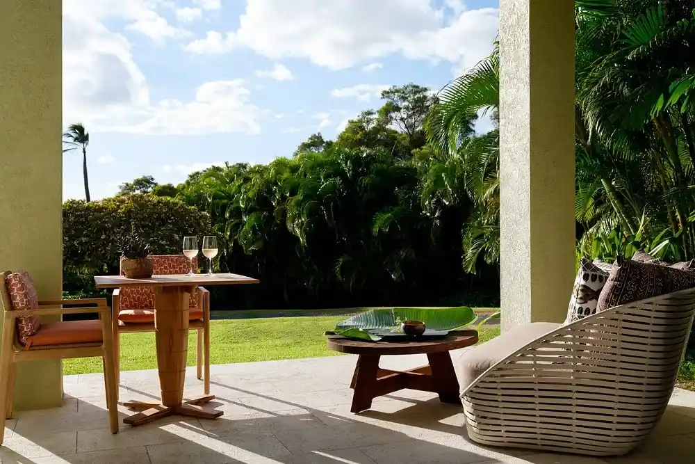 Hotels With Pools Near You